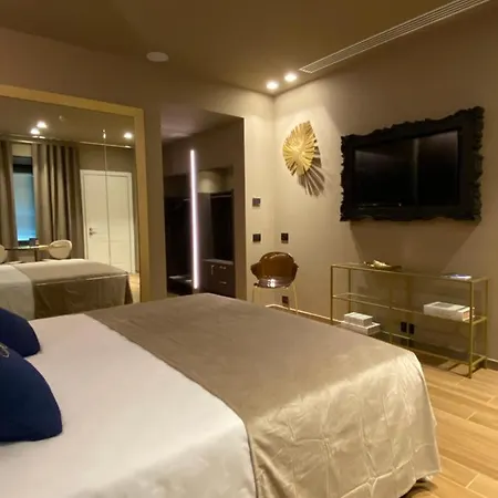 Hotel Motel Top