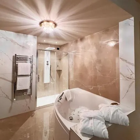 Hotel Motel Top Кузаго