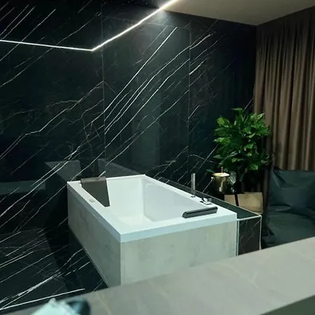 Hotel Motel Top 4* Кузаго
