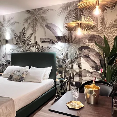 Hotel Motel Top Hotell 4*