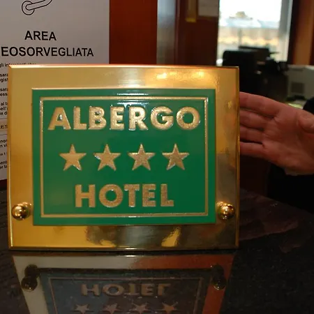 Hotell Hotel Motel Top Cusago